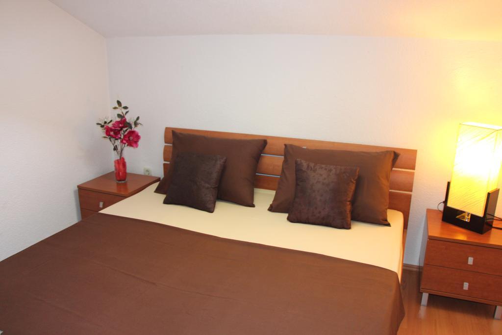Apartment Petani *